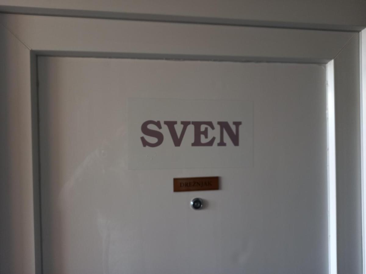 Apartment Sven Vinkovci Exterior foto